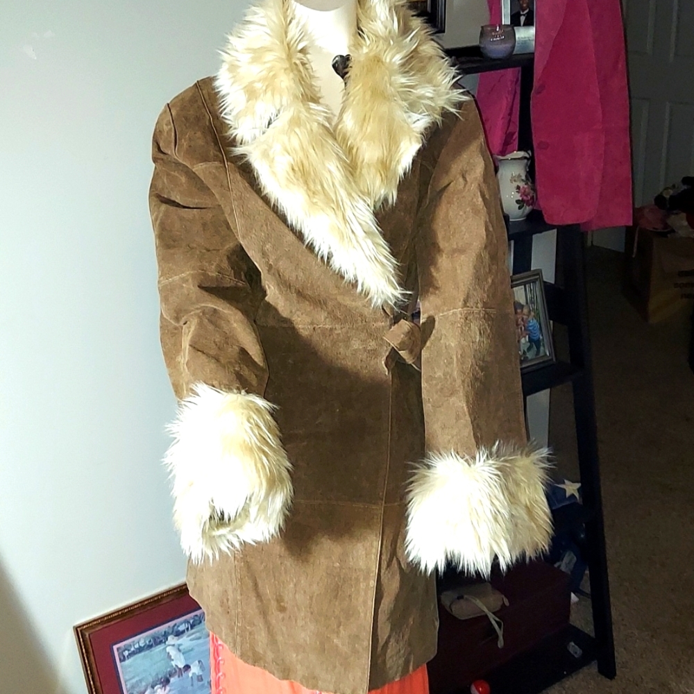 Outer Edge Sexy leather and Faux fir coat